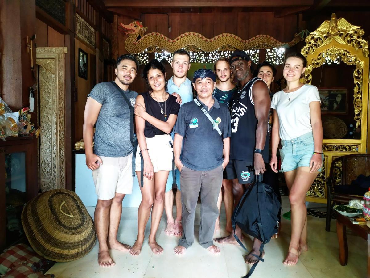 Griya Backpacker Pak Yon Malang Exterior photo