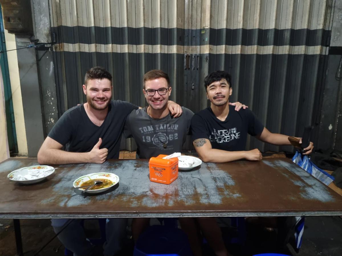 Griya Backpacker Pak Yon Malang Exterior photo